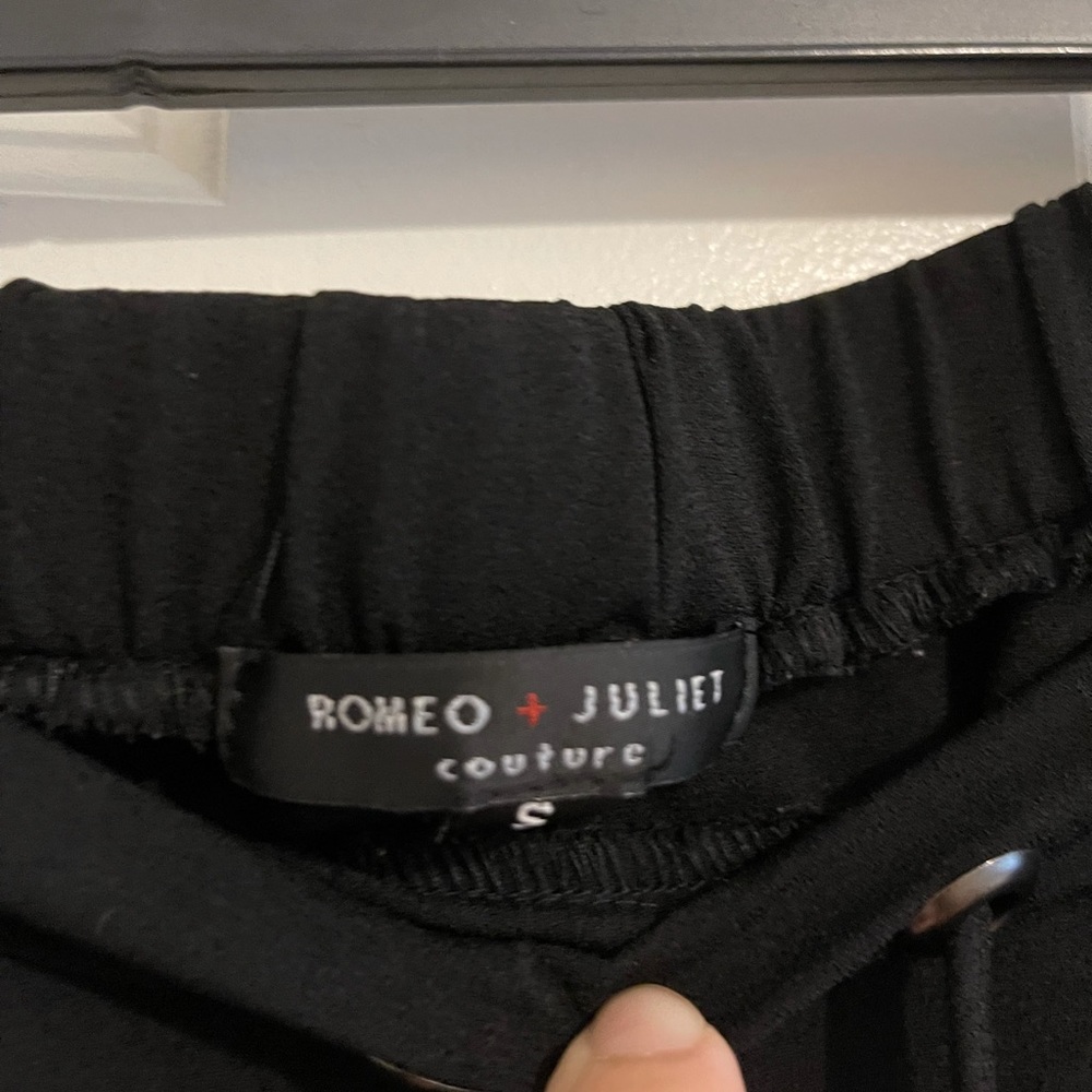 Athleisure Romeo & Juliet Couture pants S